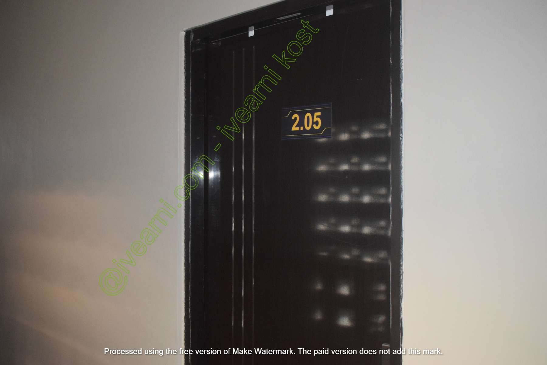 Kamar 205 - Lantai 2